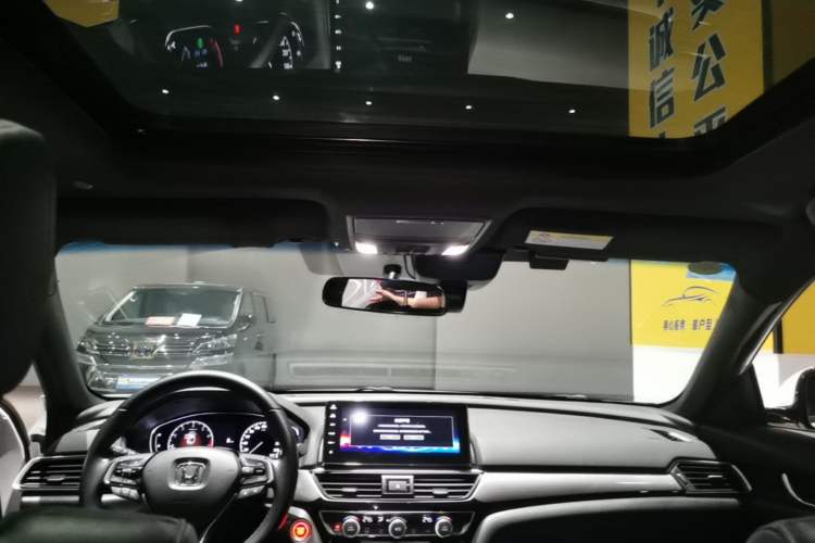 Used Honda Inspire 2022 260TURBO Elegant Edition Headliner