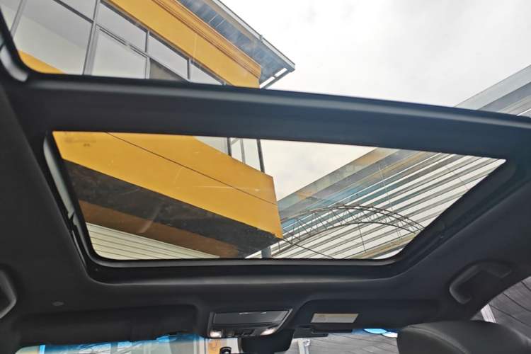 Used Honda Inspire 2022 260TURBO Elegant Edition Headliner