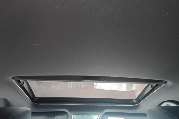 Used Honda Inspire 2022 260TURBO Elegant Edition Headliner