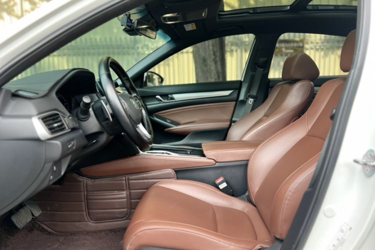 Used Honda Inspire 2022 Lingpai Hybrid 2.0L Pure Elegant Edition Interior 3
