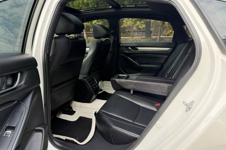 Used Honda Inspire 2022 260TURBO Elegant Edition Interior 3