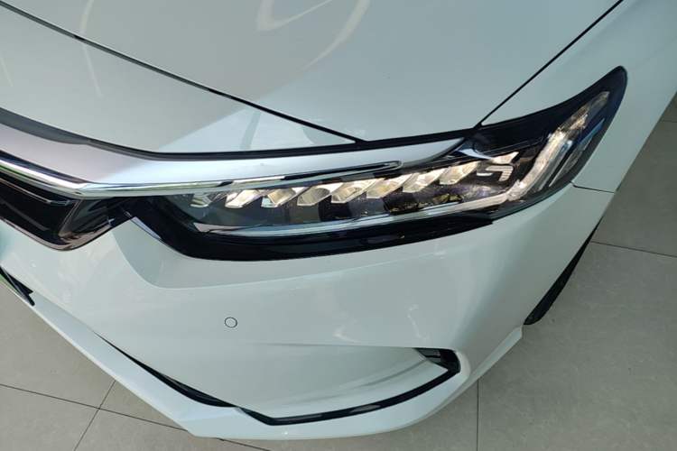 Used Honda Inspire 2022 260TURBO Elegant Edition Left Front Headlight