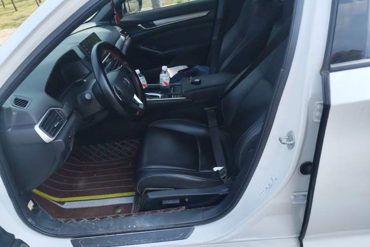 Used Honda Inspire 2022 260TURBO Elegant Edition Left Front Seat