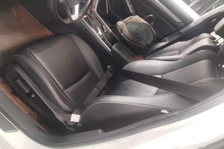 Used Honda Inspire 2022 260TURBO Elegant Edition Left Front Seat