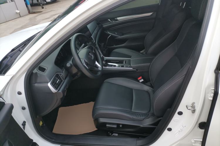 Used Honda Inspire 2022 260TURBO Elegant Edition Left Front Seat