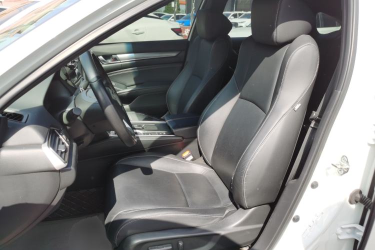 Used Honda Inspire 2022 260TURBO Elegant Edition Left Front Seat