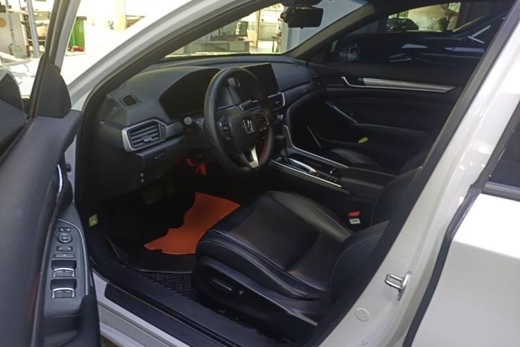 Used Honda Inspire 2022 260TURBO Elegant Edition Left Front Seat