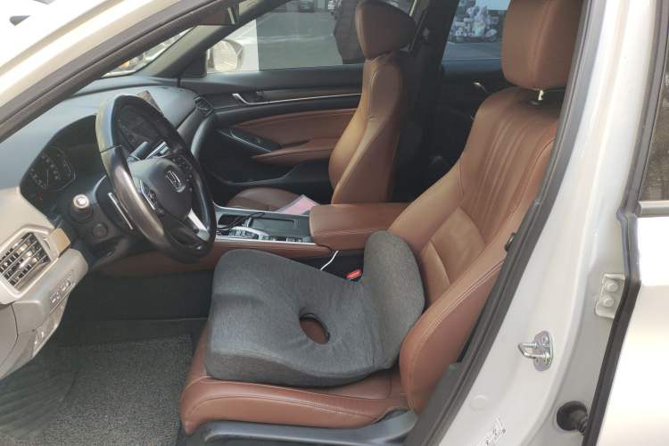 Used Honda Inspire 2022 Xing·Hybrid 2.0L Pure Edition Left Front Seat