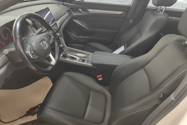 Used Honda Inspire 2022 260TURBO Elegant Edition Left Front Seat
