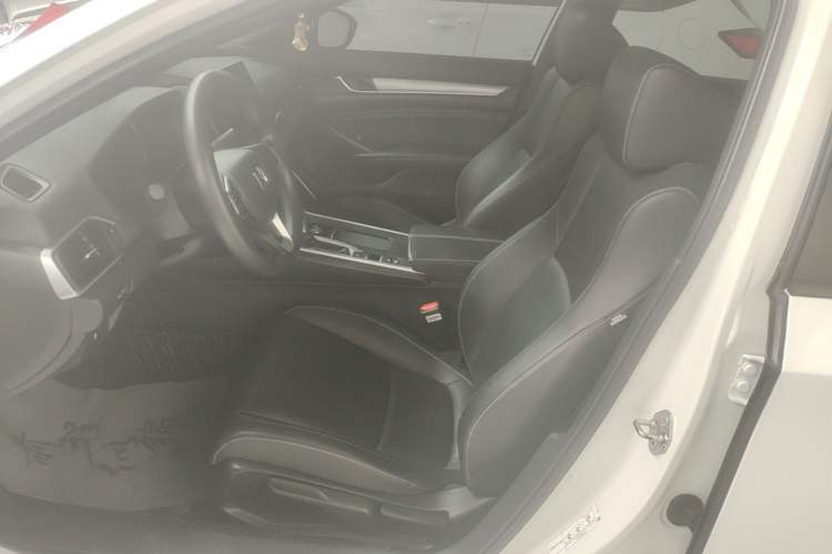 Used Honda Inspire 2022 260TURBO Elegant Edition Left Front Seat