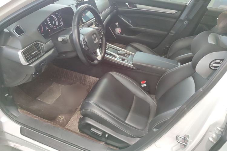 Used Honda Inspire 2022 260TURBO Elegant Edition Left Front Seat
