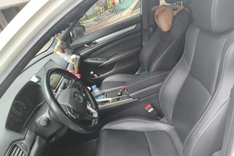 Used Honda Inspire 2022 260TURBO Elegant Edition Left Front Seat