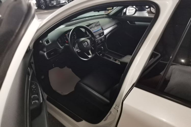 Used Honda Inspire 2022 260TURBO Elegant Edition Left Front Seat