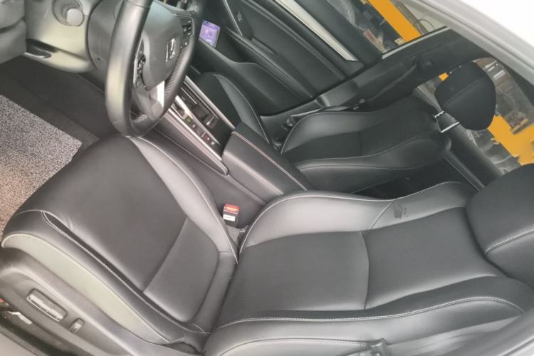 Used Honda Inspire 2022 260TURBO Elegant Edition Left Front Seat