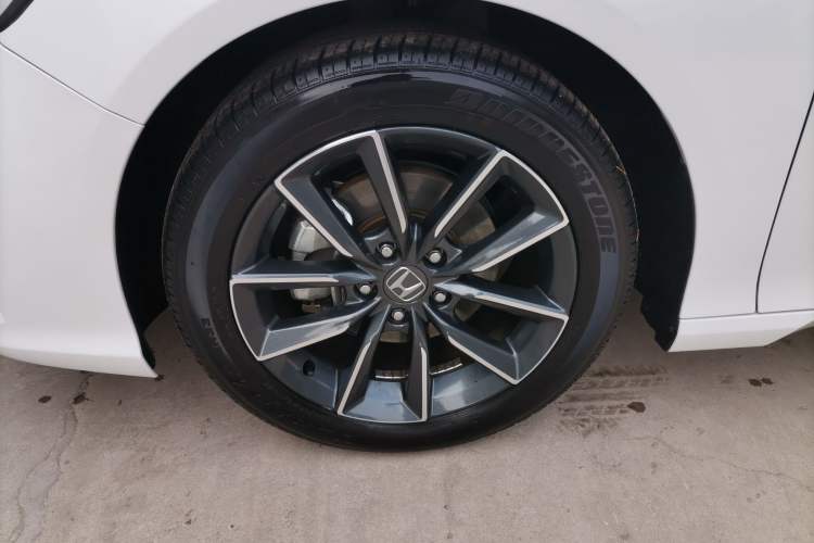 Used Honda Inspire 2022 260TURBO Elegant Edition Left Front Wheel Hub