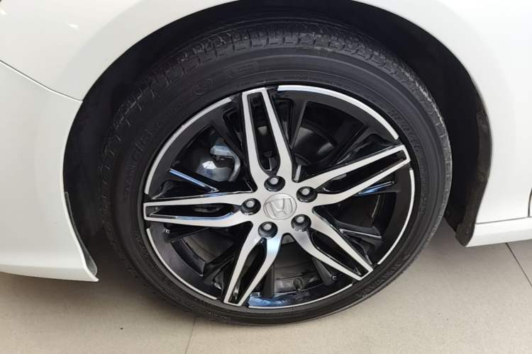 Used Honda Inspire 2022 260TURBO Jingyue Version Left Front Wheel Hub