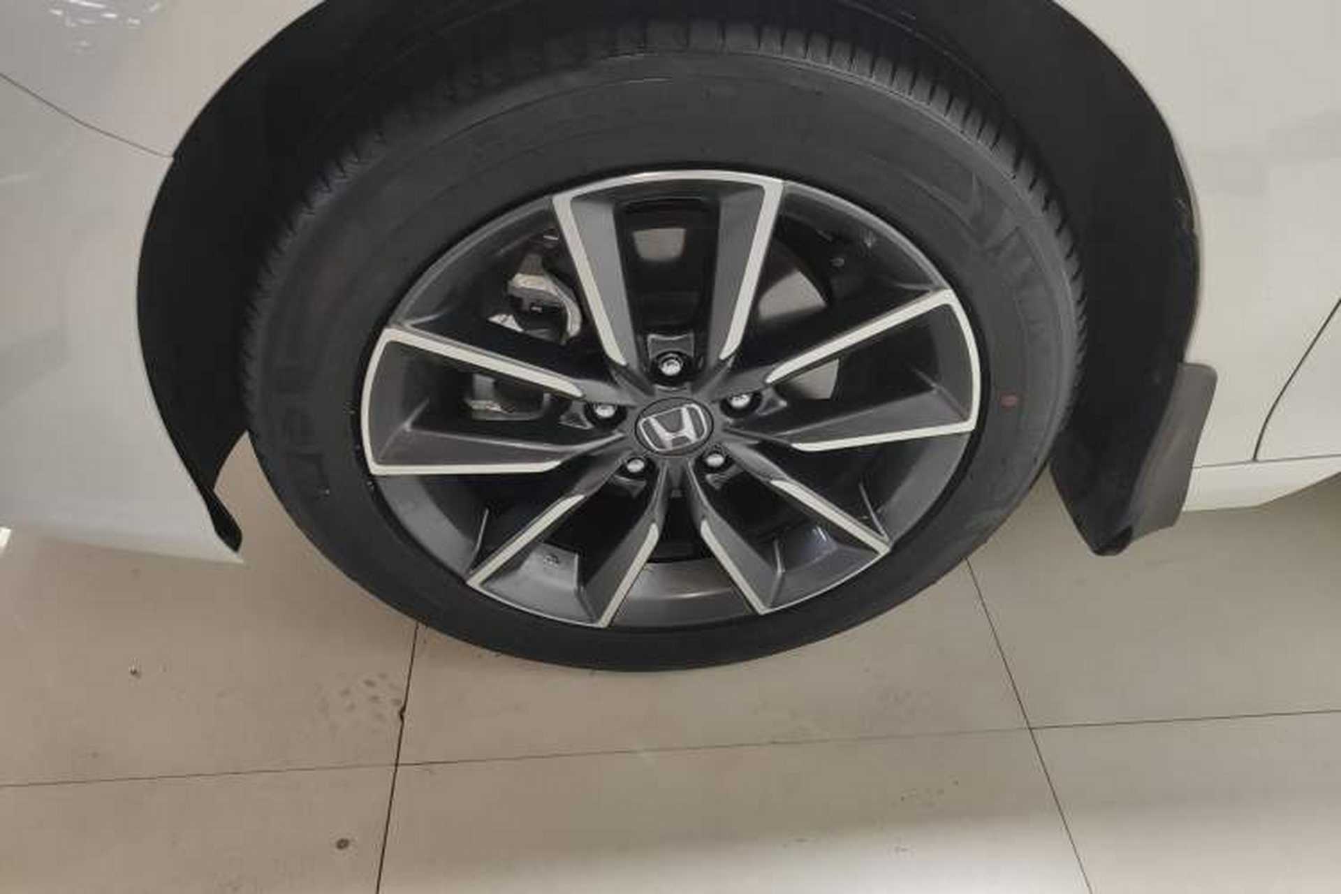 Used Honda Inspire 2022 260TURBO Elegant Edition Left Front Wheel Hub