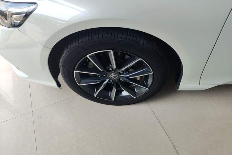 Used Honda Inspire 2022 260TURBO Elegant Edition Left Front Wheel Hub