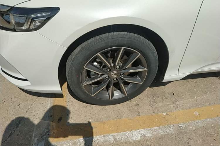 Used Honda Inspire 2022 260TURBO Elegant Edition Left Front Wheel Hub