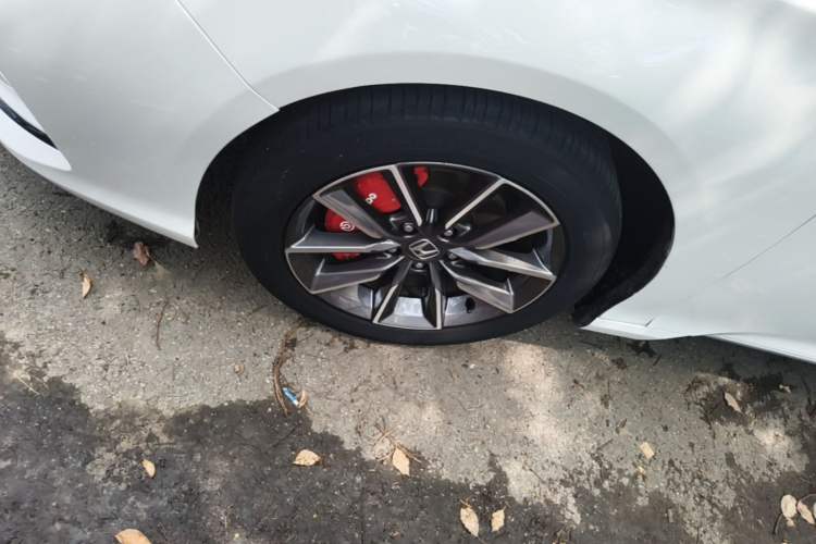 Used Honda Inspire 2022 260TURBO Elegant Edition Left Front Wheel Hub