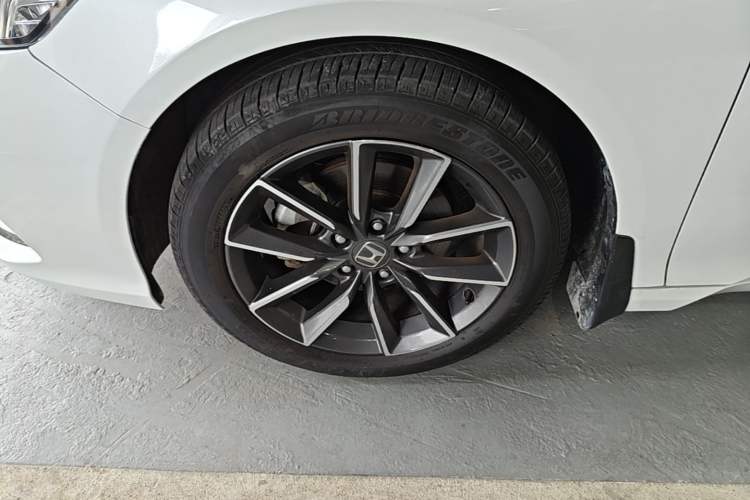 Used Honda Inspire 2022 260TURBO Elegant Edition Left Front Wheel Hub