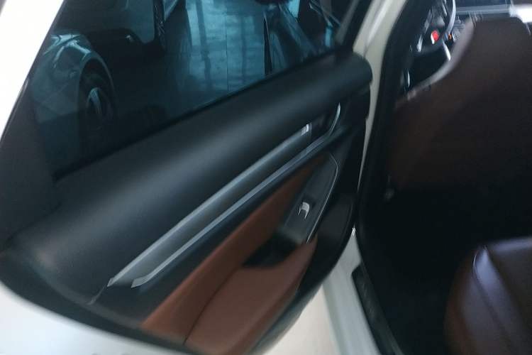 Used Honda Inspire 2022 Lingpai Hybrid 2.0L Pure Elegant Edition Left Rear Door Interior