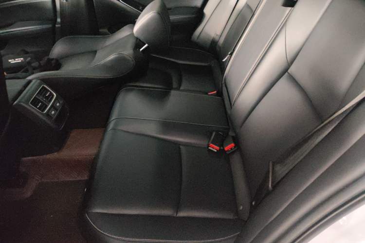 Used Honda Inspire 2022 260TURBO Elegant Edition Left Rear Seat