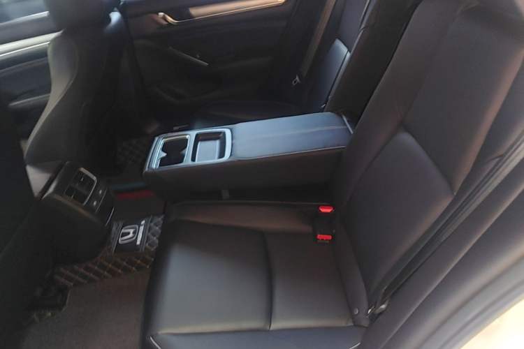 Used Honda Inspire 2022 260TURBO Elegant Edition Left Rear Seat