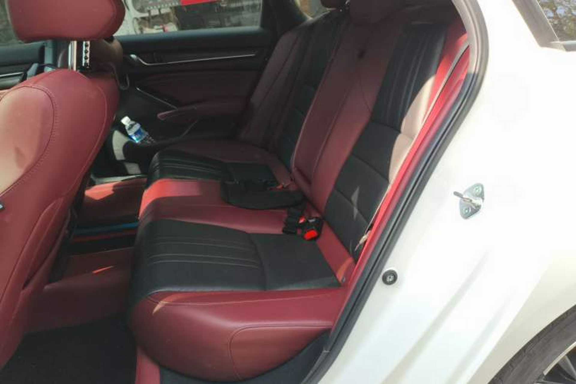 Used Honda Inspire 2022 Xing·Hybrid 2.0L Pure Edition Left Rear Seat