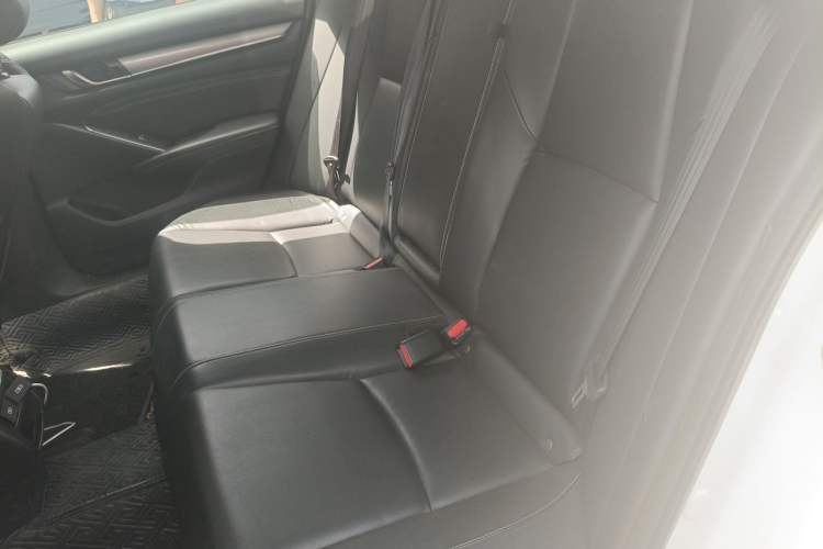 Used Honda Inspire 2022 260TURBO Elegant Edition Left Rear Seat