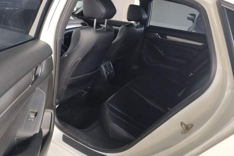 Used Honda Inspire 2022 260TURBO Elegant Edition Left Rear Seat