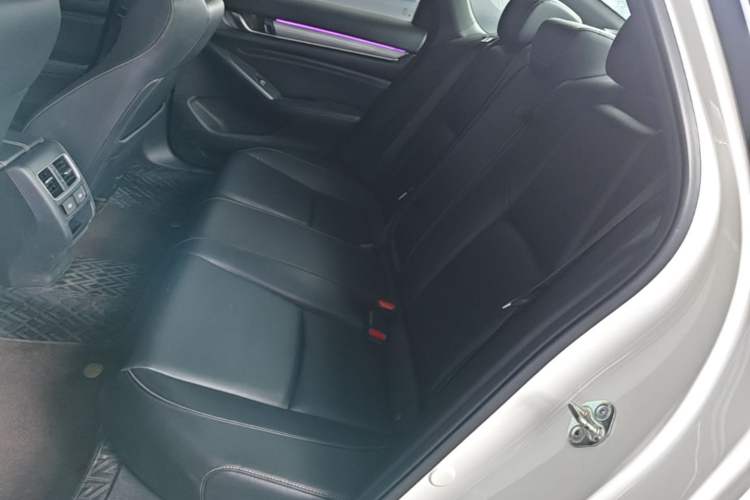 Used Honda Inspire 2022 260TURBO Elegant Edition Left Rear Seat