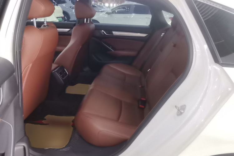 Used Honda Inspire 2022 Rui Hybrid 2.0L Jingzhi Edition Left Rear Seat