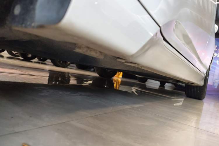 Used Honda Inspire 2022 260TURBO Elegant Edition Left Side Sill
