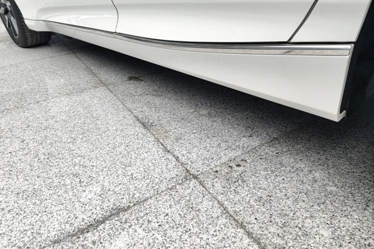 Used Honda Inspire 2022 260TURBO Elegant Edition Left Side Sill