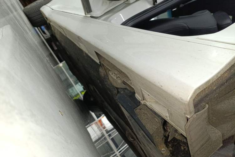 Used Honda Inspire 2022 260TURBO Elegant Edition Left Side Sill