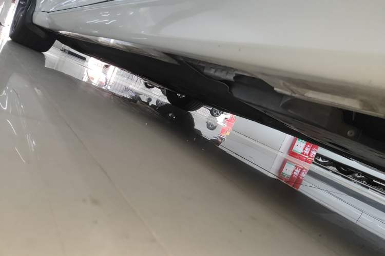 Used Honda Inspire 2022 260TURBO Elegant Edition Left Side Sill