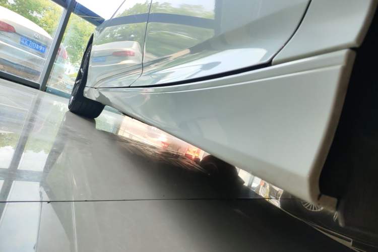 Used Honda Inspire 2022 260TURBO Elegant Edition Left Side Sill
