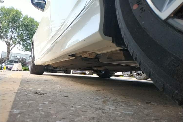 Used Honda Inspire 2022 260TURBO Elegant Edition Left Side Sill