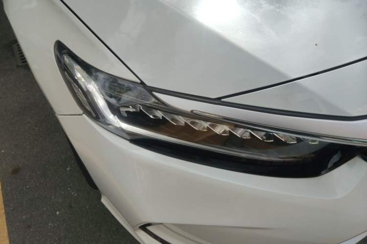 Used Honda Inspire 2022 260TURBO Elegant Edition Right Front Headlight