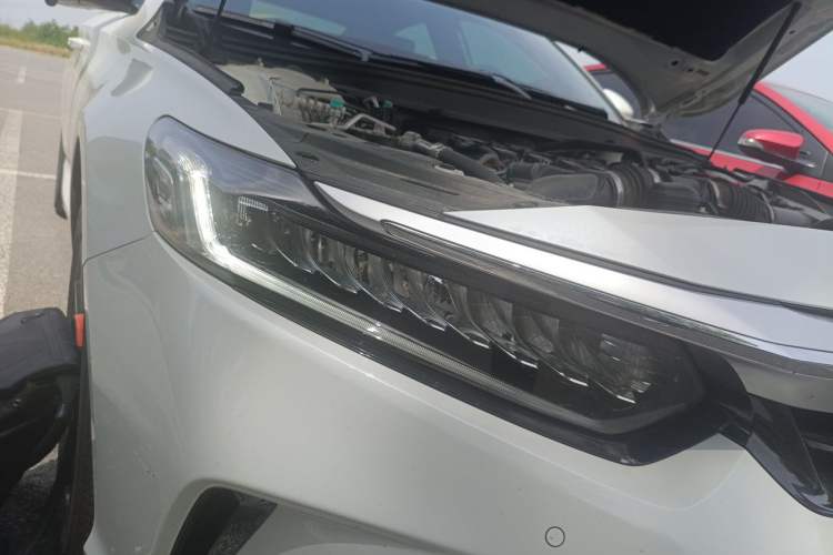 Used Honda Inspire 2022 260TURBO Elegant Edition Right Front Headlight