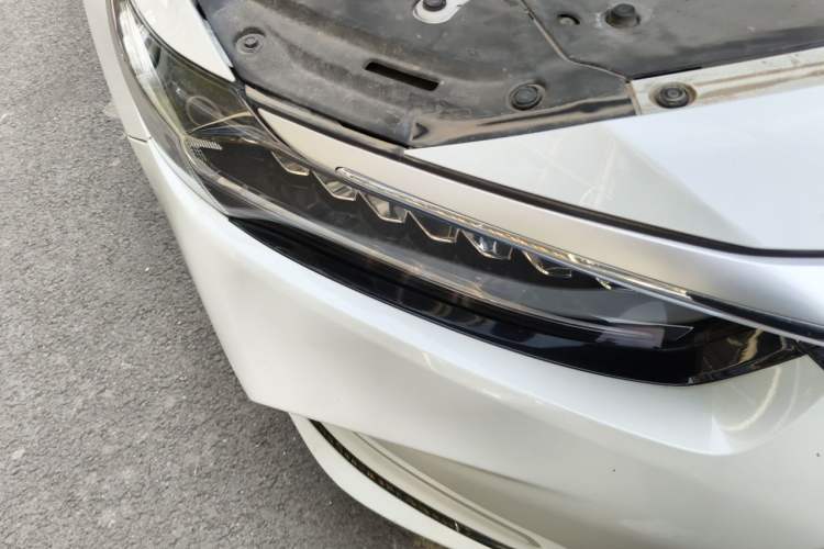 Used Honda Inspire 2022 Lingpai Hybrid 2.0L Pure Elegant Edition Right Front Headlight