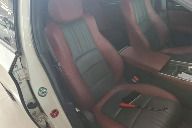 Used Honda Inspire 2022 260TURBO Jingyue Version Right Front Seat