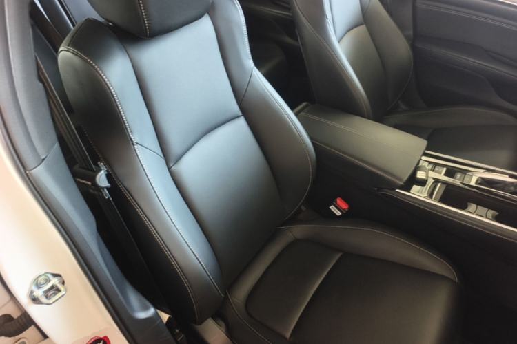 Used Honda Inspire 2022 260TURBO Elegant Edition Right Front Seat