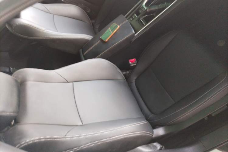 Used Honda Inspire 2022 260TURBO Elegant Edition Right Front Seat