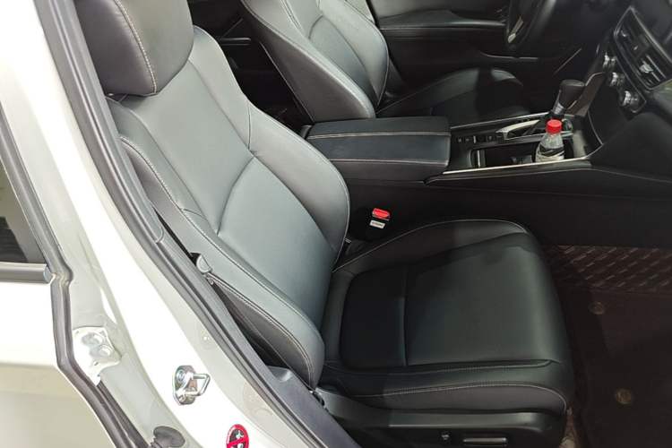 Used Honda Inspire 2022 260TURBO Elegant Edition Right Front Seat