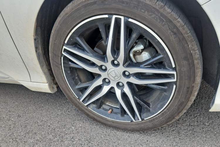 Used Honda Inspire 2022 260TURBO Jingyue Version Right Front Wheel Hub