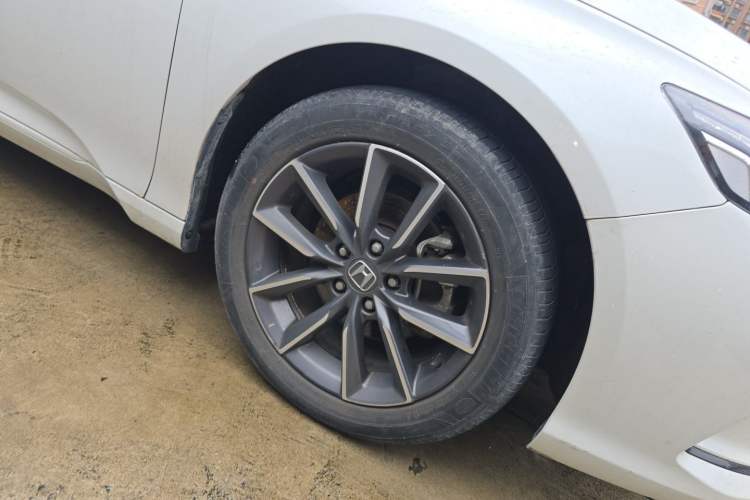 Used Honda Inspire 2022 260TURBO Elegant Edition Right Front Wheel Hub