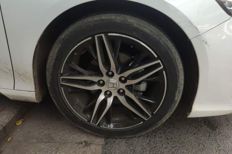 Used Honda Inspire 2022 260TURBO Jingyue Version Right Front Wheel Hub