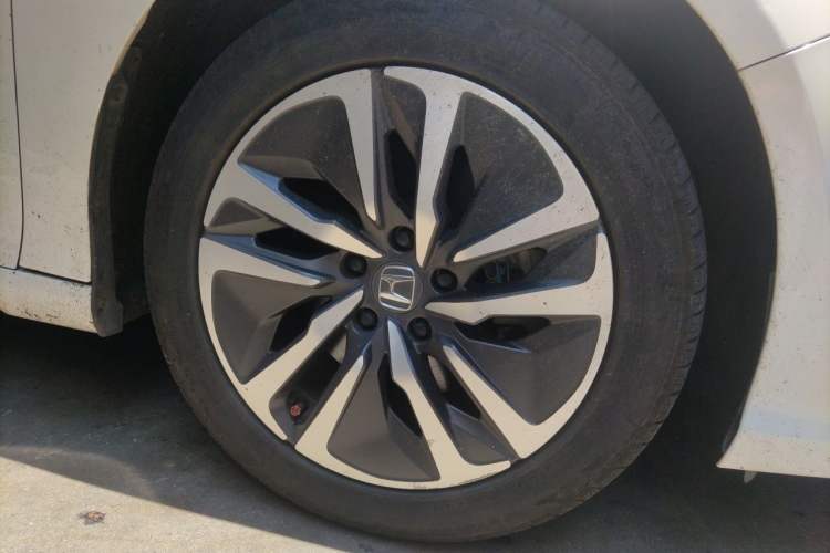 Used Honda Inspire 2022 Lingpai Hybrid 2.0L Pure Elegant Edition Right Front Wheel Hub